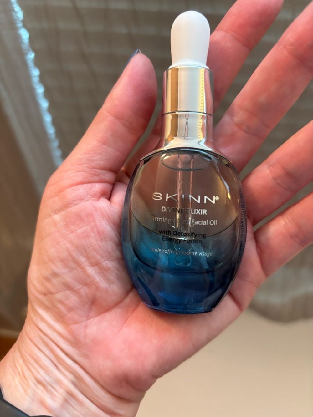 SKINN Divine Elixir Firming & Glow Facial Oil - Blue & Silver